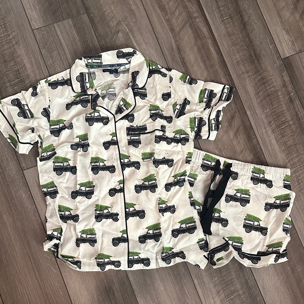 Katie Kime Women's Christmas Pajama Set NWT size medium